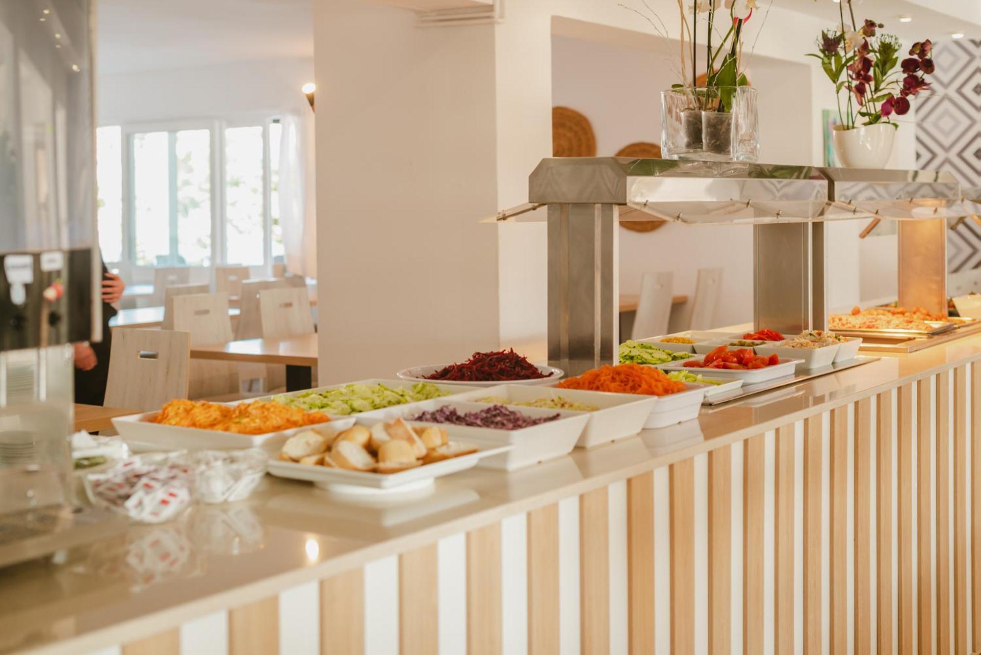 Hotel Lliteras Cala Ratjada  Luaran gambar